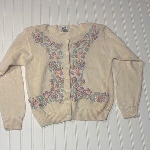 Floral Embroidered Cream Sweater size petite